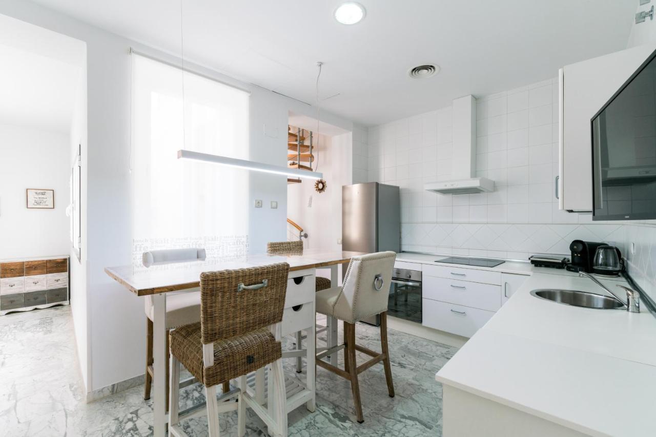 Veoapartment Ciriaco Sevilla Kültér fotó
