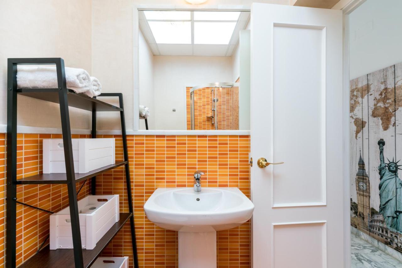 Veoapartment Ciriaco Sevilla Kültér fotó