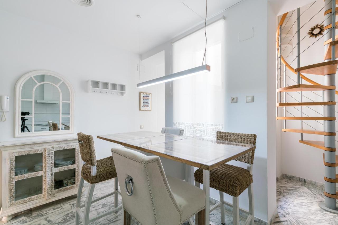Veoapartment Ciriaco Sevilla Kültér fotó